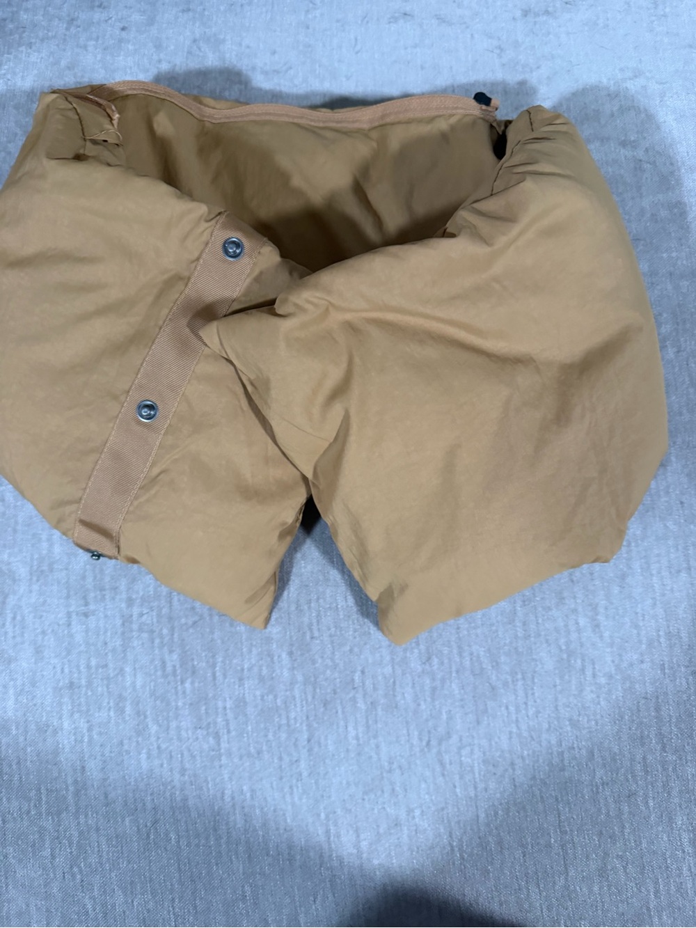 The North Face Women's almond butter Glacier Basin Parka with detachable scarf M - Picture 8 of 12